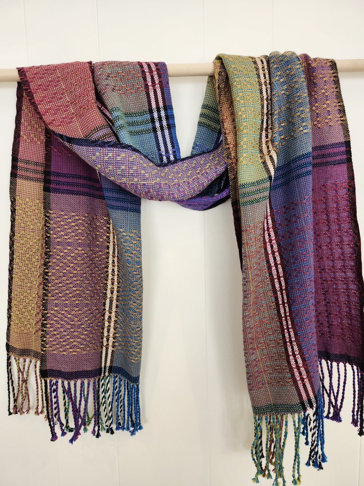 JEN'S STUFF- ARTISAN - HANDWOVEN SCARVES