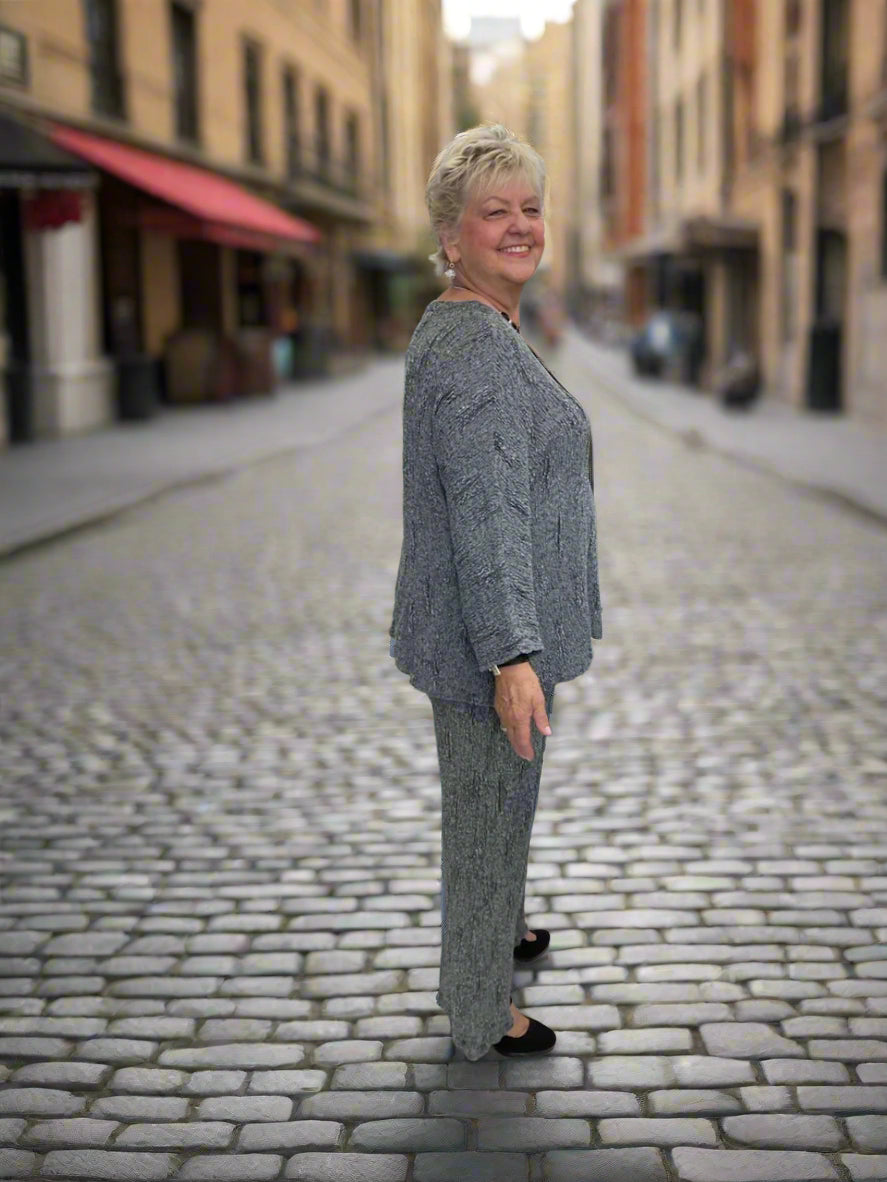 GRIZAS -  LIMITED EDITION - TEXTURED SILK BLOUSE AND PANTS