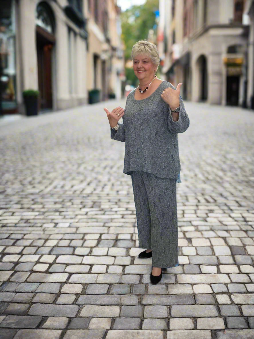GRIZAS -  LIMITED EDITION - TEXTURED SILK BLOUSE AND PANTS