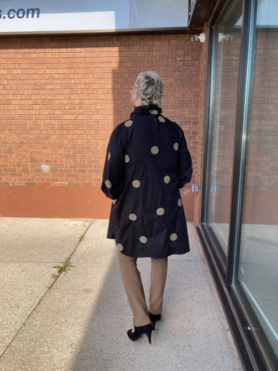 GRIZAS POLKA-DOT TOP- BLACK & CARMEL